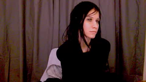 Kristin online show from February 15, 4:39 pm