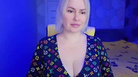 blackeyes11 online show from April 17, 2:13 am