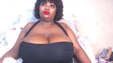 blackladyqx82 online show from May 4, 10:41 am