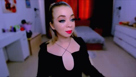 Nicole online show from September 17, 7:50 am