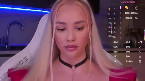 Lana online show from February 11, 3:52 am