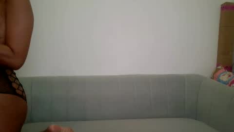 Snapshot of blondegirlg chatting on January 19, 7:15 pm blondegirlg online show from January 19, 7:15 pm