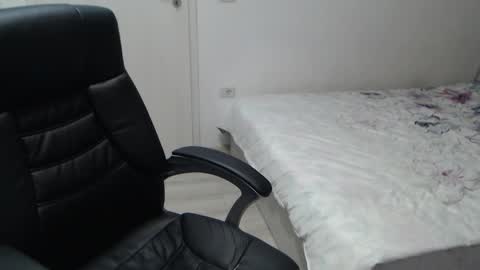 Juliet online show from February 6, 6:22 pm