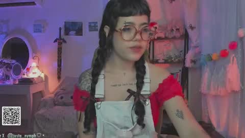 Snapshot of blushing_nymph chatting on September 26, 1:36 am   Im Nym  Justa nymph on twitter and IG online show from September 26, 1:36 am