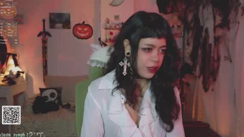 Snapshot of blushing_nymph chatting on October 17, 2:48 am   Im Nym  Justa nymph on twitter and IG online show from October 17, 2:48 am