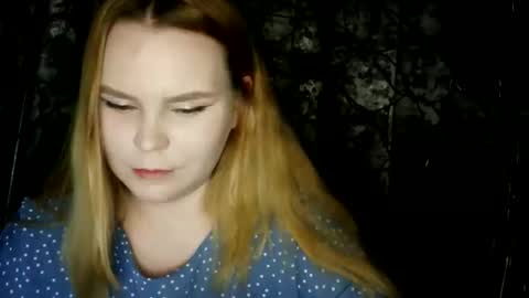 blushing_star online show from December 5, 4:41 pm