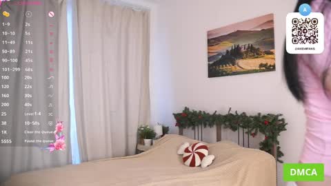 Akemi online show from April 20, 5:21 am