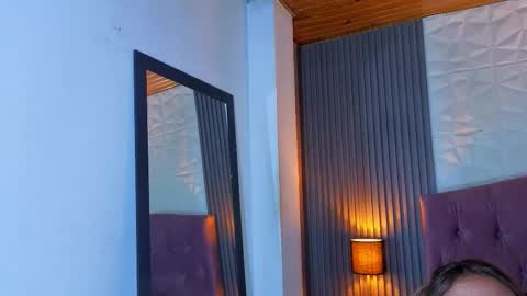 bonnali_lune online show from March 23, 4:07 am