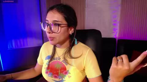 bonnali_lune online show from July 23, 4:31 am
