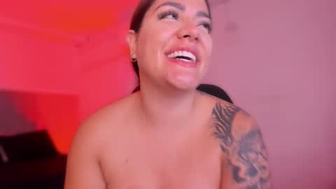 Bonnie  online show from November 30, 11:47 am