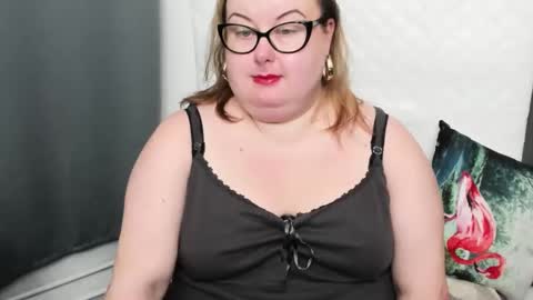 Bonnie online show from December 22, 6:17 am