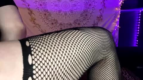 Snapshot of bossmomma chatting on December 27, 1:32 am BossMom online show from December 27, 1:32 am