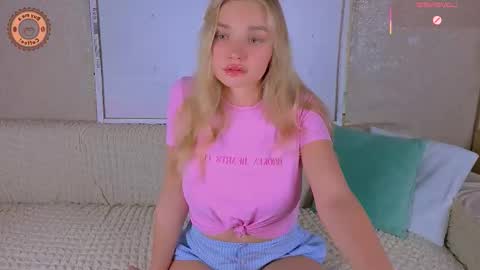 BoysLoveBlondee online show from January 13, 12:09 pm