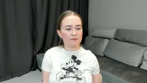 Brandie online show from April 19, 7:08 am