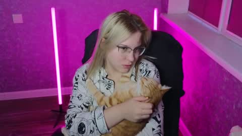 Belle  online show from January 10, 2:46 am