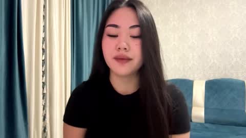 Snapshot of brandysveum chatting on October 19, 3:03 pm Aypril   online show from October 19, 3:03 pm