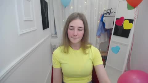 Bree online show from April 25, 1:41 pm