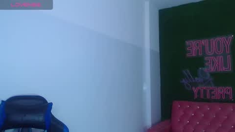 Snapshot of brenda_a_ chatting on February 4, 10:43 am Brendi online show from February 4, 10:43 am