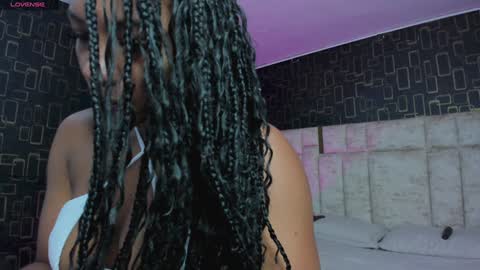 Snapshot of brenda_nova18 chatting on January 25, 11:13 am Brenda online show from January 25, 11:13 am