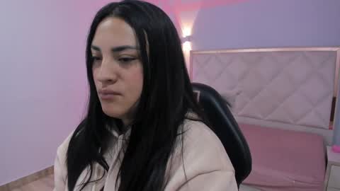 BRENDDA  online show from April 11, 9:57 am