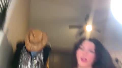 Brianna3 online show from November 4, 7:46 am