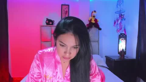     online show from February 8, 4:27 am