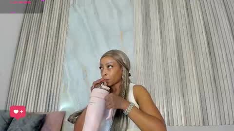 Brianna Chelsea  online show from August 3, 11:38 am