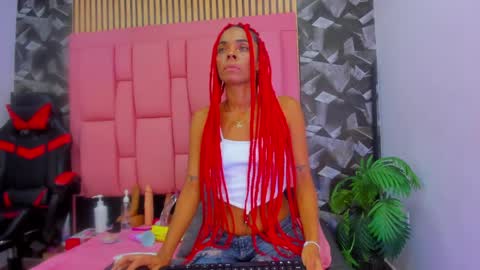 brithanyslim online show from April 6, 6:42 pm