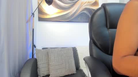 Britney online show from February 27, 12:16 pm