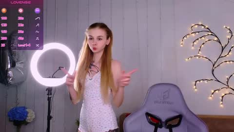 Britney online show from January 8, 8:39 pm