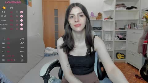 broosnica1 online show from April 10, 7:47 am