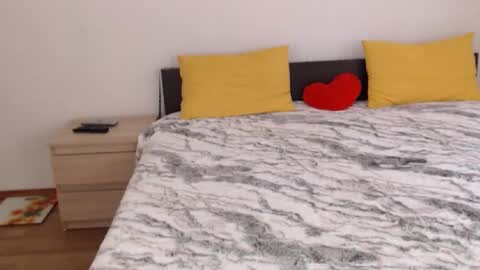 Ellis online show from February 6, 8:07 am