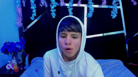 Snapshot of bruno_cruz chatting on September 16, 7:05 am Bruno Cruz online show from September 16, 7:05 am