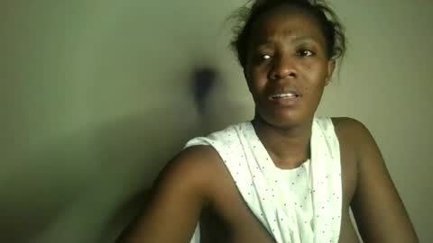 Bobbie online show from July 12, 6:53 pm