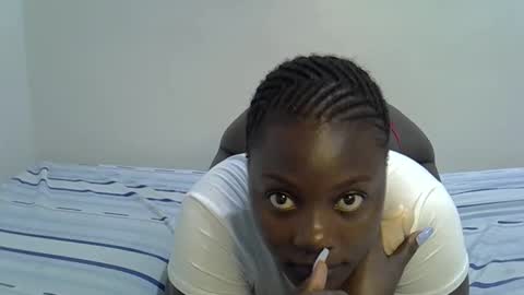 bubbly_ass30 online show from March 13, 10:44 pm