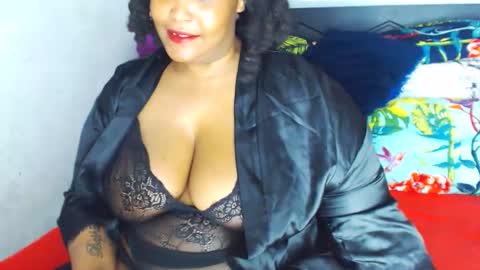 bulkyyass4u online show from January 11, 4:06 am