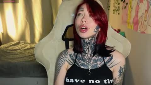 bunnykelly online show from May 21, 7:06 am