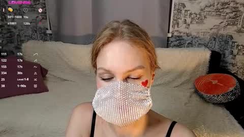 burning_g1rl online show from March 1, 7:13 pm