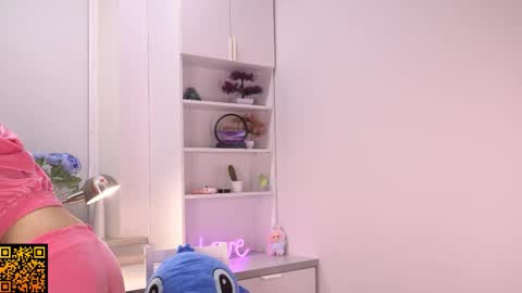 butteflai online show from November 18, 8:48 am