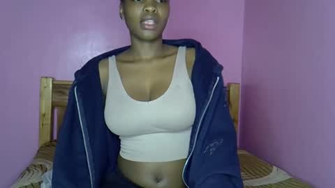 C--trish online show from January 15, 11:05 am