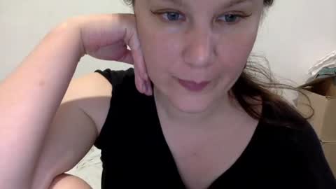 Lamb online show from June 11, 5:54 pm
