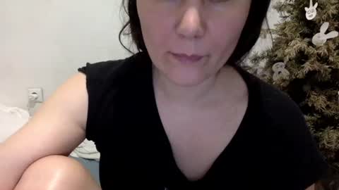 Lamb online show from April 19, 6:10 pm