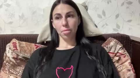 Anna online show from December 1, 10:01 pm