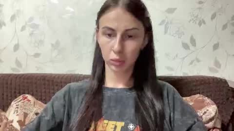 Anna online show from October 22, 7:41 pm