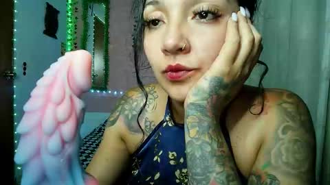 Snapshot of callme_lolas chatting on September 17, 11:58 pm paula online show from September 17, 11:58 pm