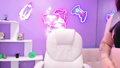 Camila Osorio online show from September 8, 7:35 pm