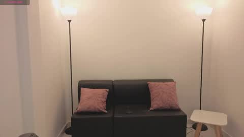 Camila online show from April 18, 2:47 am