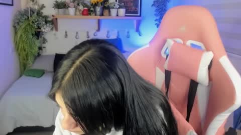 camila online show from December 2, 3:30 am