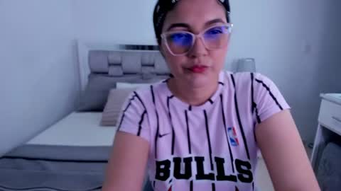 Camila buitrago online show from May 30, 1:58 am