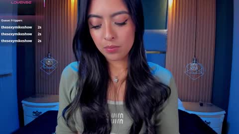 Snapshot of camila_dupont chatting on September 12, 4:02 am Camila online show from September 12, 4:02 am
